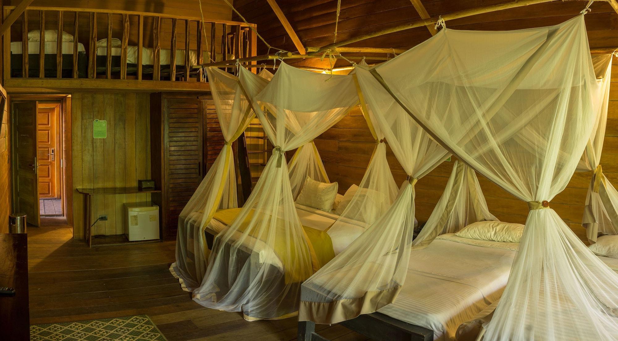 On Vacation Amazon 4* Leticia
