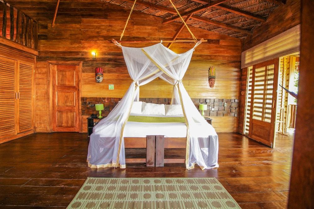 Hotel On Vacation Amazon Leticia