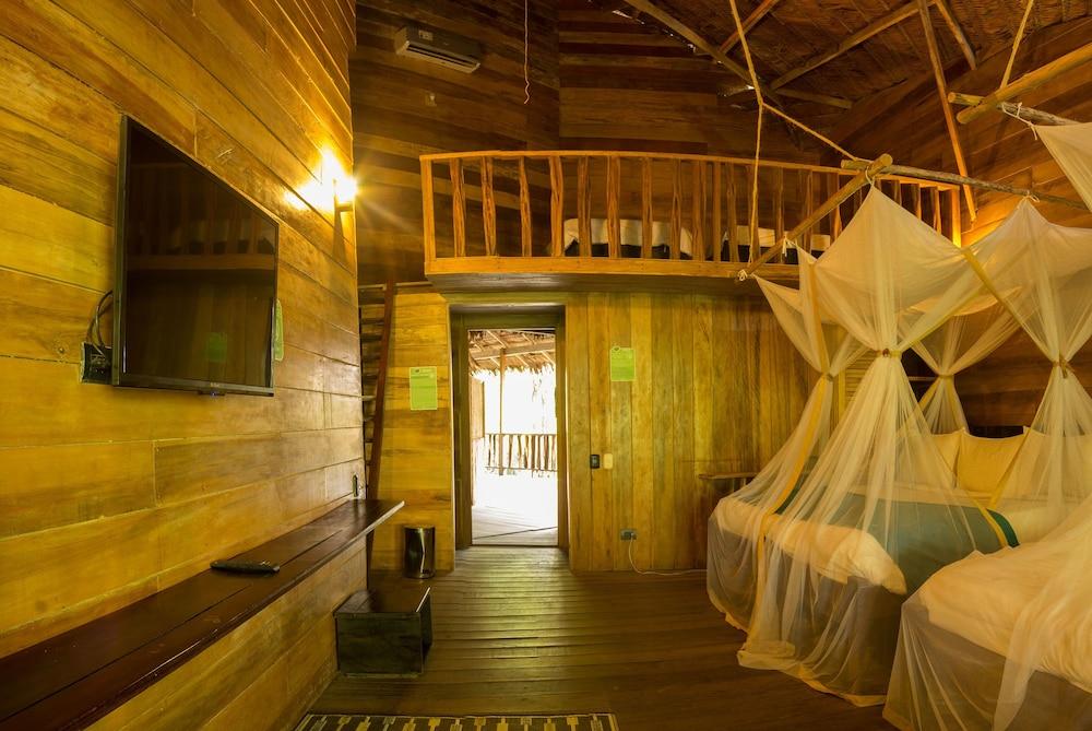 Hotel On Vacation Amazon 4*